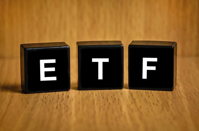 Почему ПИФ проигрывает ETFs?
