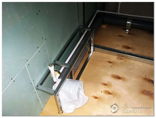 Профильный каркас для маскировки канализации