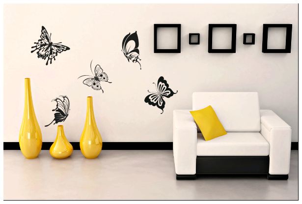 Трафаретный рисунок бабочек в гостиной
