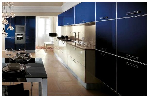 синий интерьер кухни Crystal, Scavolini