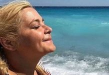 «Женщина-мечта»: Ирина Пегова в купальнике восхитила фанатов своими формами