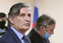 Михаил Ефремов обвинил адвоката в его сроке на восемь лет