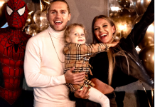 Влад Соколовский: день рождения в компании с Ритой Дакотой