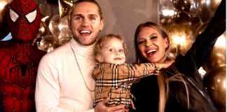 Влад Соколовский: день рождения в компании с Ритой Дакотой