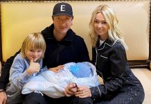 У Яны Рудковской и Евгения Плющенко родился второй ребенок