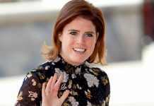 Принцесса Евгения впервые после объявления о беременности появилась на публике