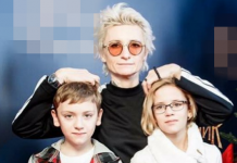 Диана Арбенина впервые привела детей в Эрмитаж: «Боюсь, какое-то время это будет нашим семейным анекдотом»