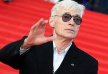 Сын Бориса Щарбакова отрицает, что актер в больнице