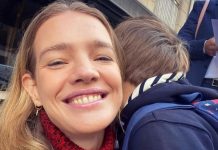 Наталья Водянова сравнила маски с ремнем безопасности