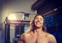 Тарзан посмеялся над хейтерами