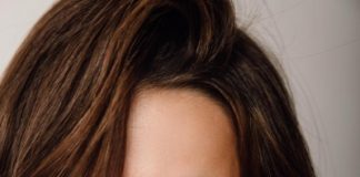 Надин Серовски поделилась правилами того, как все успеть, когда ты мама в 2020 году