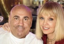 Звезды шоу-бизнеса об ограничениях и отмене новогодних праздников: «Это все ужасно унижает и ужасно неприятно»