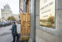 Россия ждет иностранцев-миллионеров с деньгами, но опять приедут дворники с метлами?