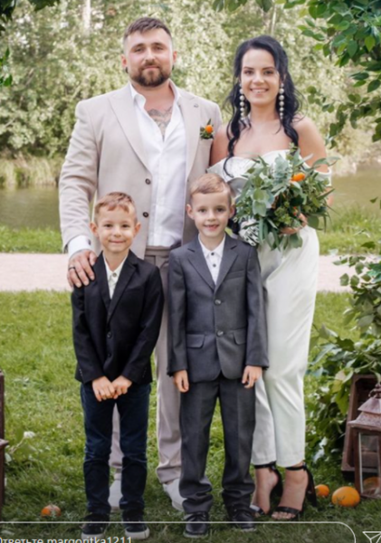 Маргарита Грачева, которой бывший муж отрубил кисти рук, снова вышла замуж: первые фото со свадьбы