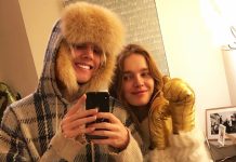 Зимняя сказка: Наталья Водянова вместе с детьми гостит у друзей в Москве