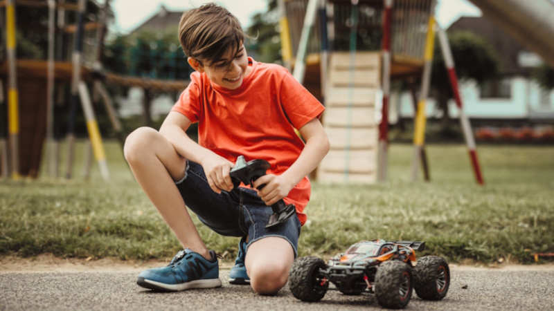Машинки на радиоуправлении: скорость, драйв и технологии в миниатюре Машинки на радиоуправлении: скорость, драйв и технологии в миниатюре