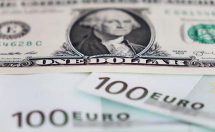 Официальный курс доллара и евро резко скакнул